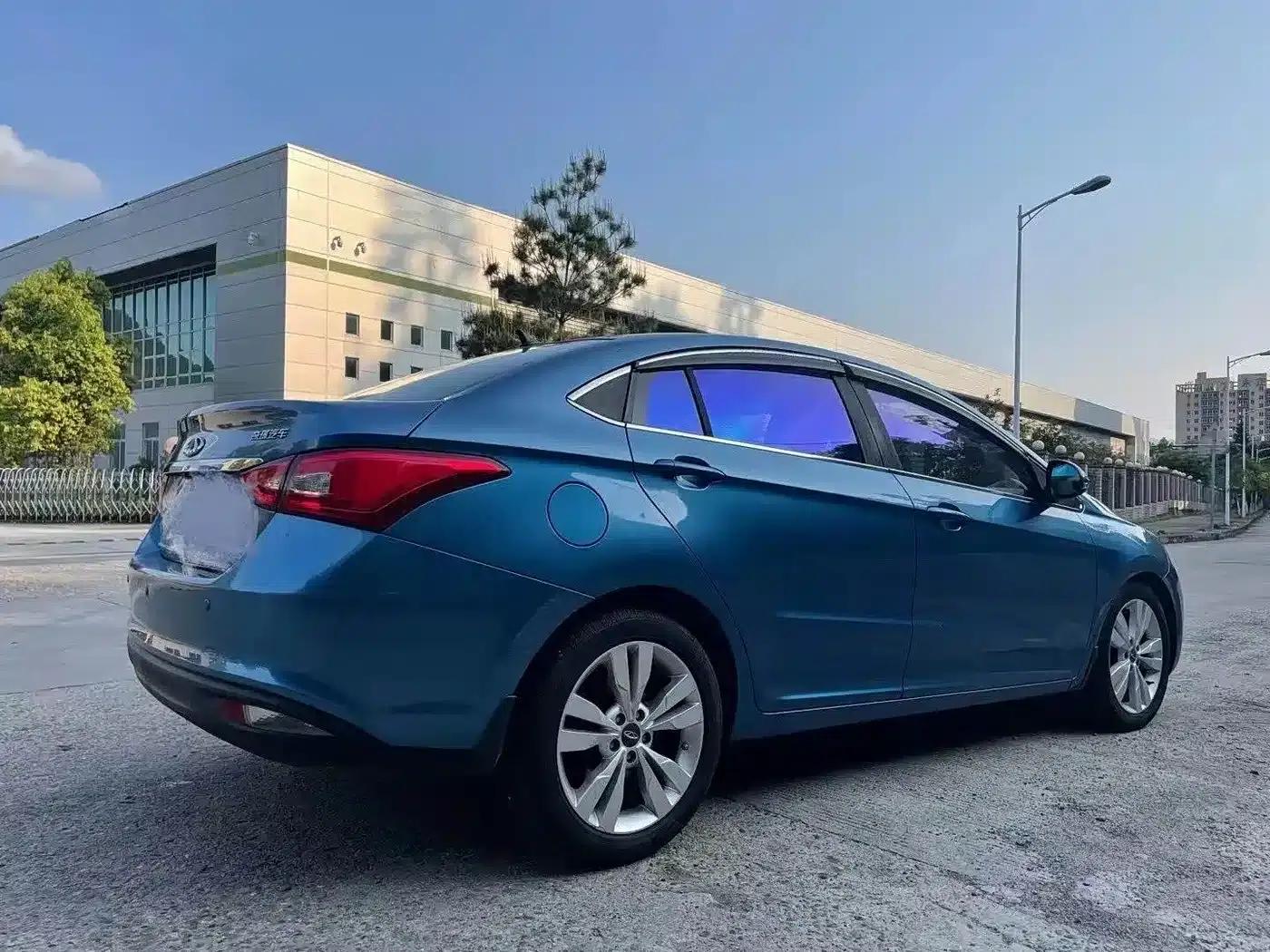 Chery Arrizo 5 2016 1.5L CVT Leading Edition — миниатюра 3