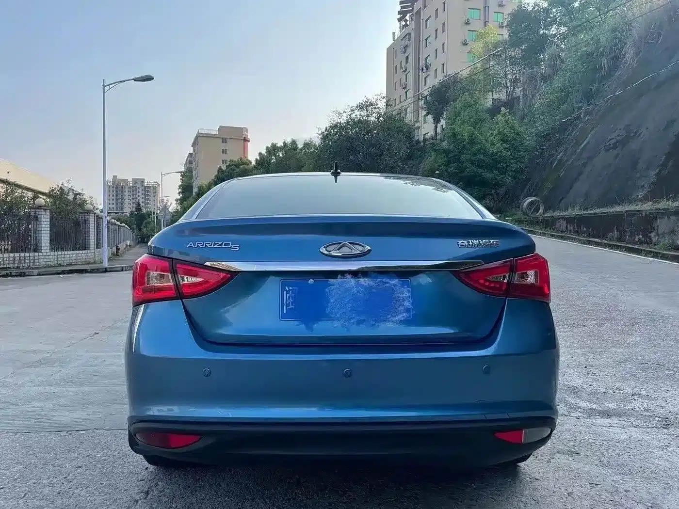 Chery Arrizo 5 2016 1.5L CVT Leading Edition — миниатюра 4