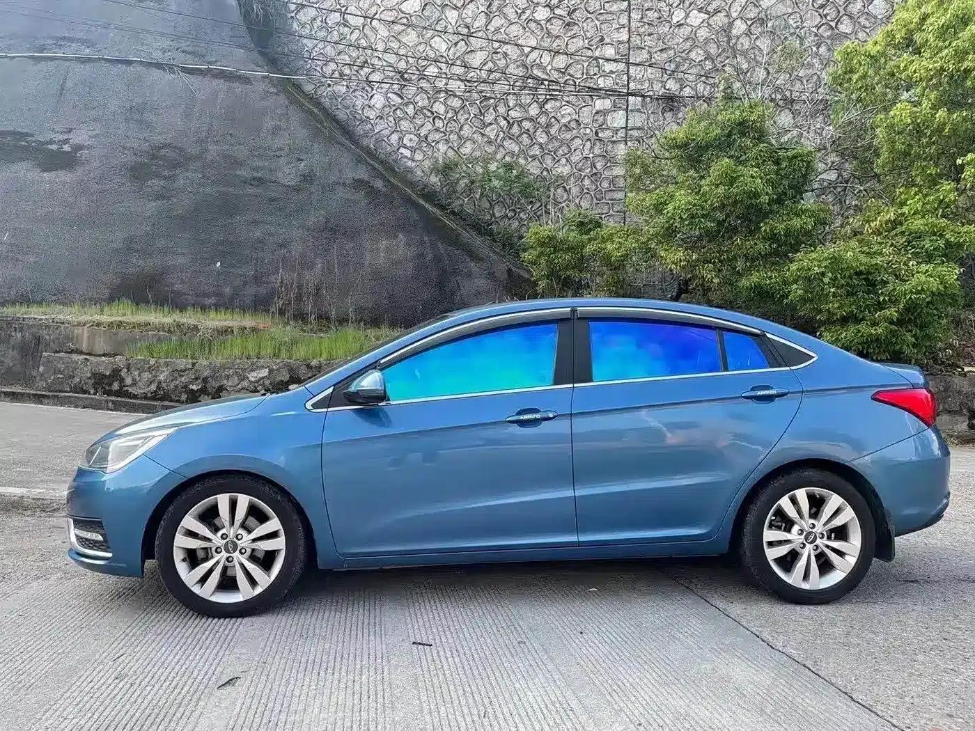 Chery Arrizo 5 2016 1.5L CVT Leading Edition — миниатюра 5