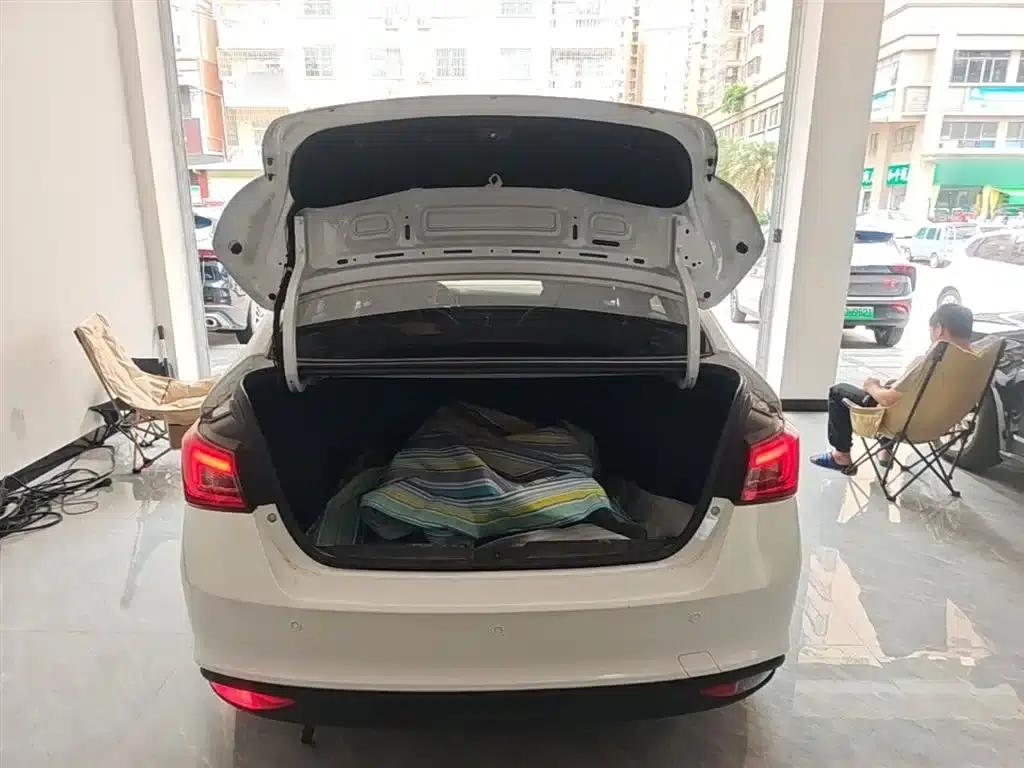 Chery Arrizo 5 2021 PRO 1.5L CVT Youth Edition — миниатюра 19