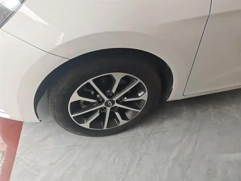 Chery Arrizo 5 2021 PRO 1.5L CVT Youth Edition — миниатюра 23