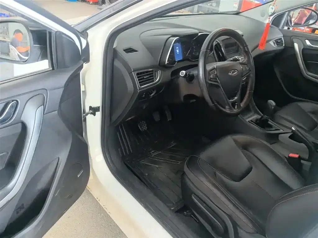 Chery Arrizo 5 2017 1.5L Manual Trendsetter Edition — миниатюра 16