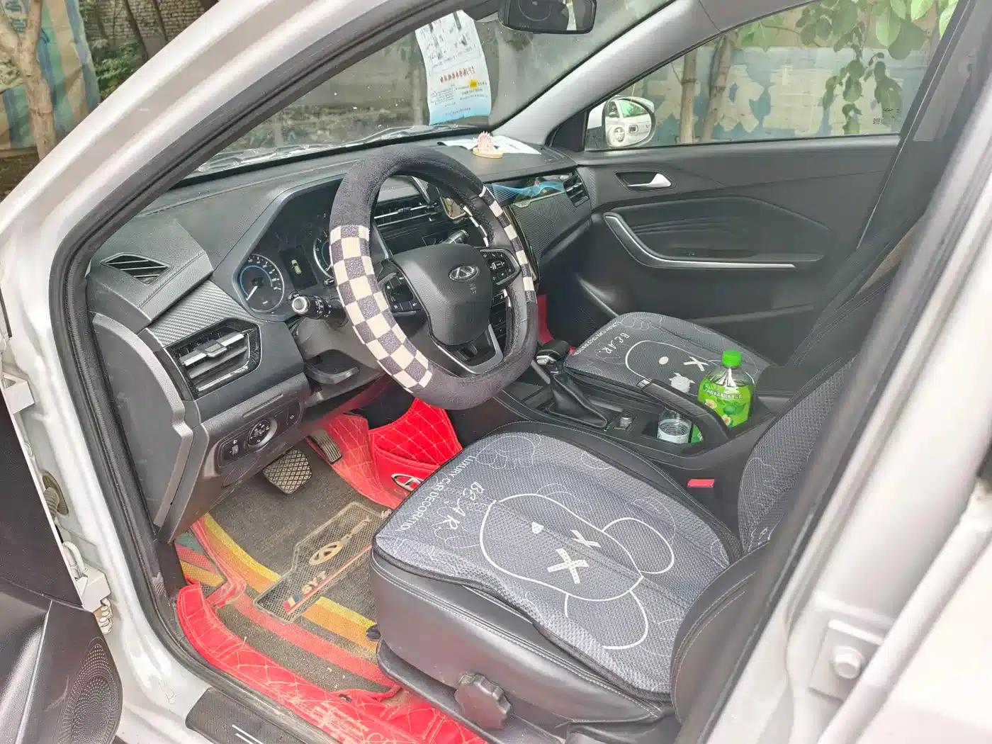 Chery Tiggo 3x 2023 1.5L CVT New Dynamic Edition — миниатюра 8