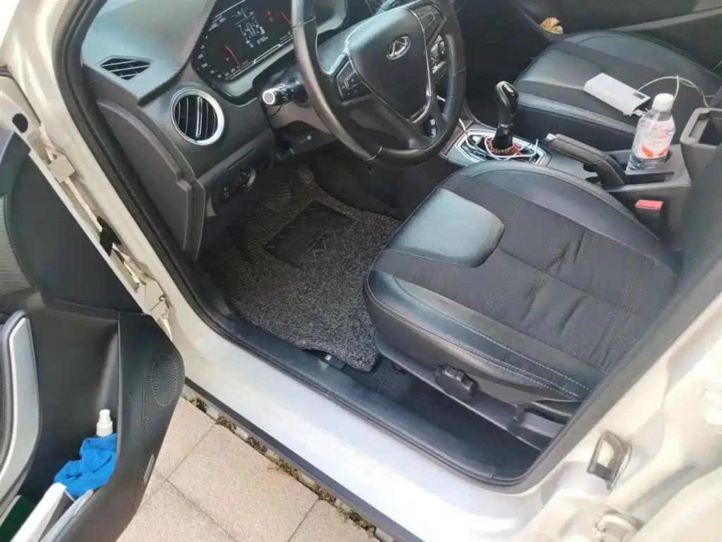 Chery Tiggo 3x 2018 1.5L Automatic Deluxe Edition — миниатюра 13
