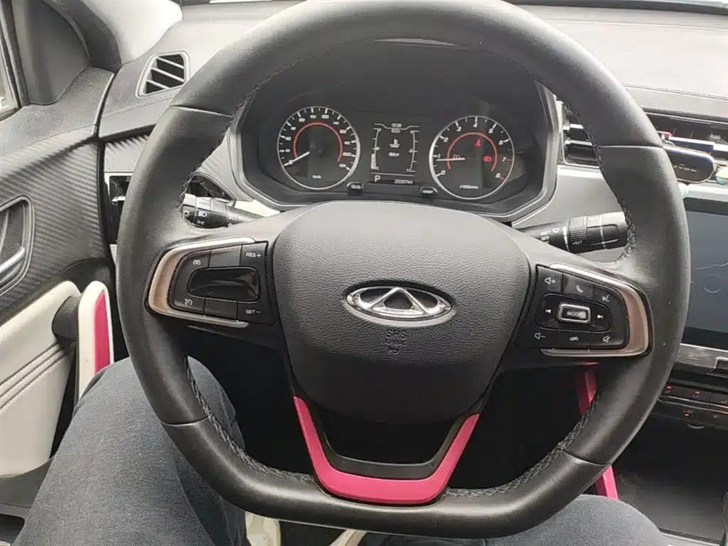 Chery Tiggo 3x 2021 PLUS 1.5L CVT Queen Edition — миниатюра 11