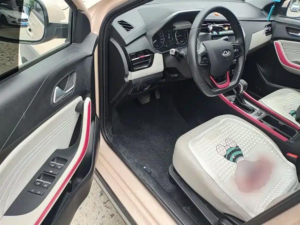 Chery Tiggo 3x 2021 PLUS 1.5L CVT Queen Edition — миниатюра 16