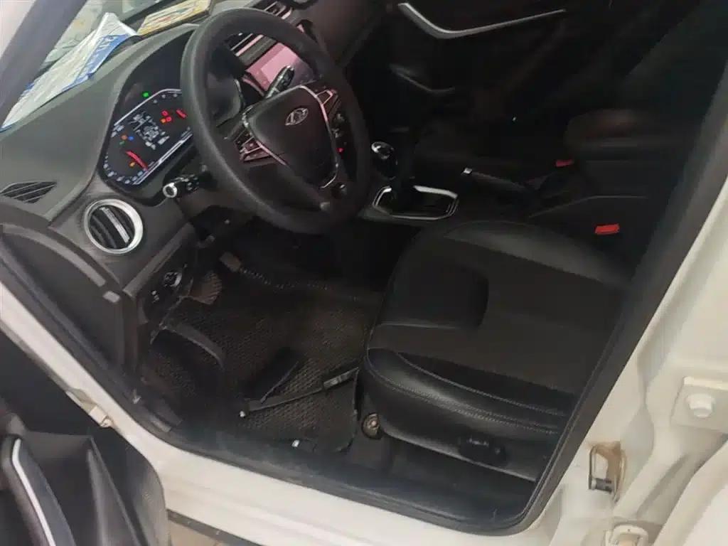 Chery Tiggo 3x 2018 1.5L Automatic Elite Edition — миниатюра 15