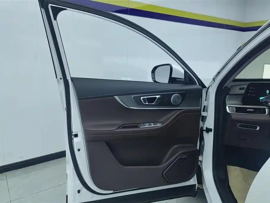 Chery Tiggo 8 PRO 2022 290T 2WD Expansive Edition 7-Seater — миниатюра 7