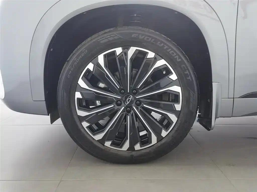 Chery Tiggo 9 2023 2.0T Automatic 2WD Luxury Edition 5-seater — миниатюра 17