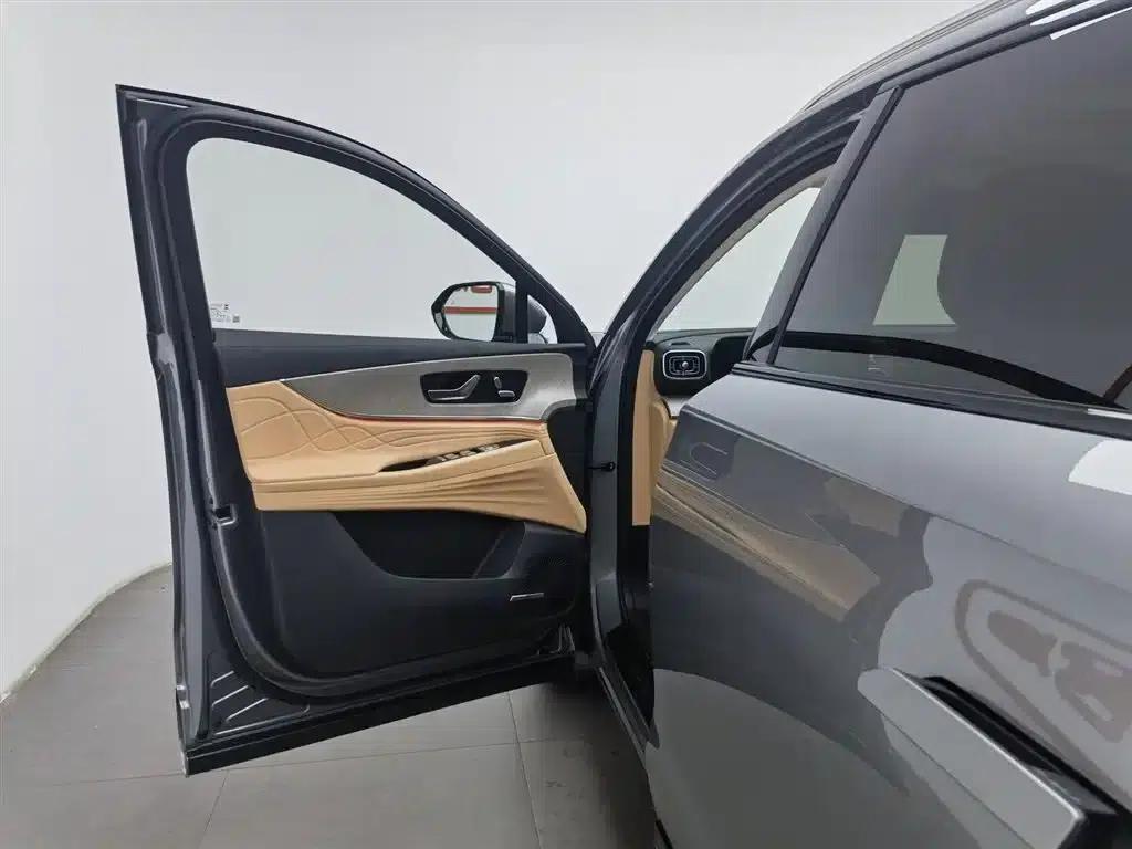 Chery Tiggo 9 2023 2.0T Automatic 2WD Luxury Edition 5-seater — миниатюра 8