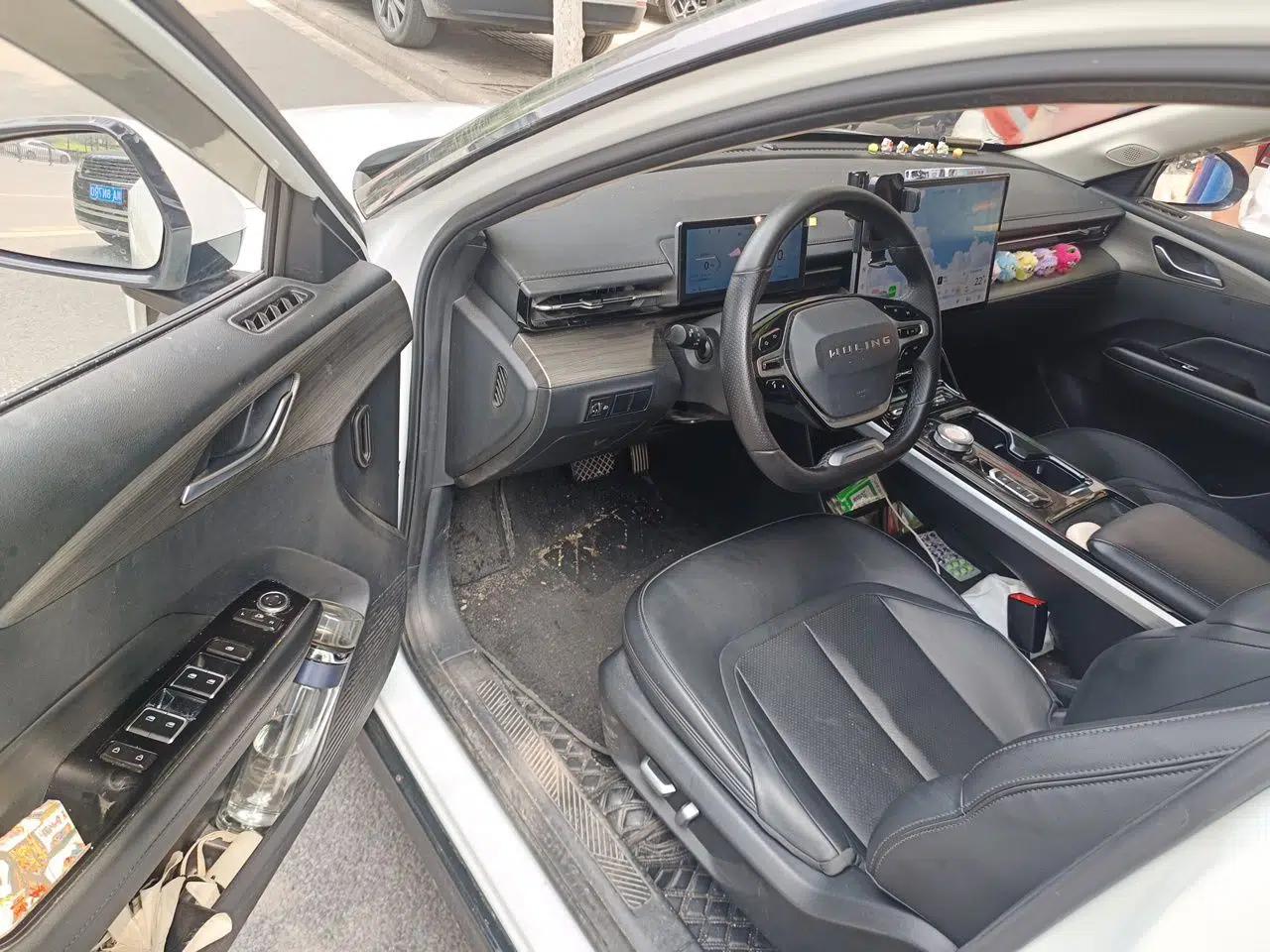 Wuling Xingguang 2024 Co-Creation Edition 510 Advanced Model — миниатюра 17