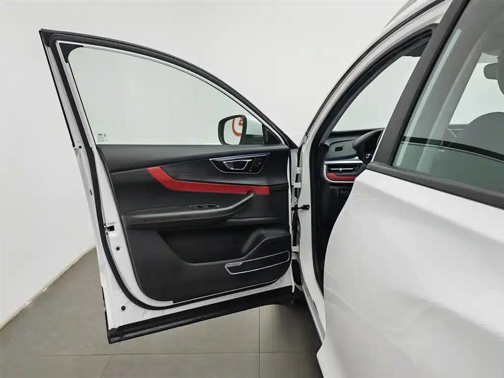 Chery Tiggo 7 2020 Divine Sport Edition 1.6T DCT Divine Sport No. 5 — миниатюра 8