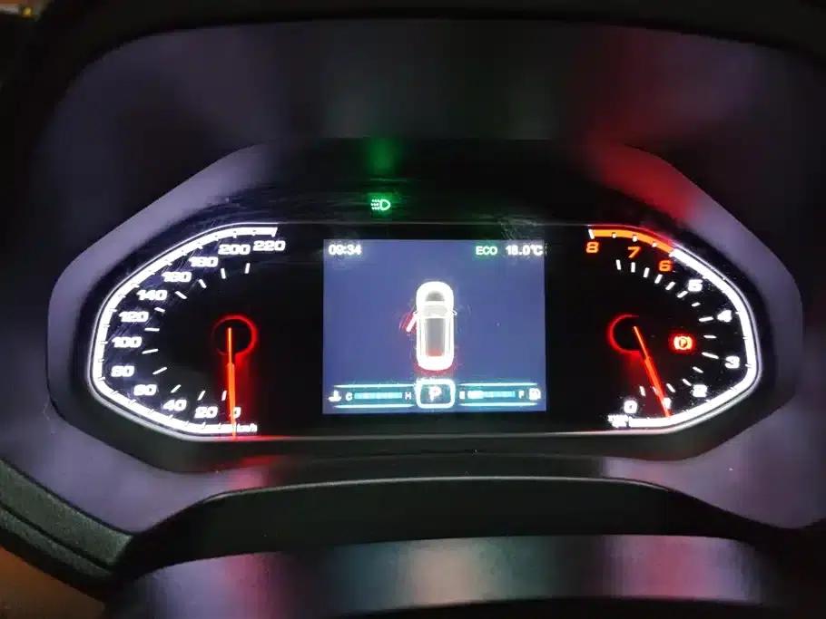 Chery Tiggo 7 2016 2.0L CVT Premium Edition — миниатюра 14
