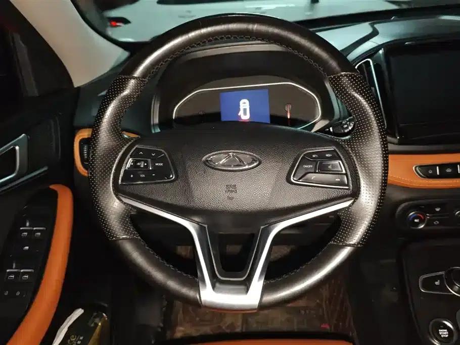 Chery Tiggo 7 2016 2.0L CVT Premium Edition — миниатюра 15
