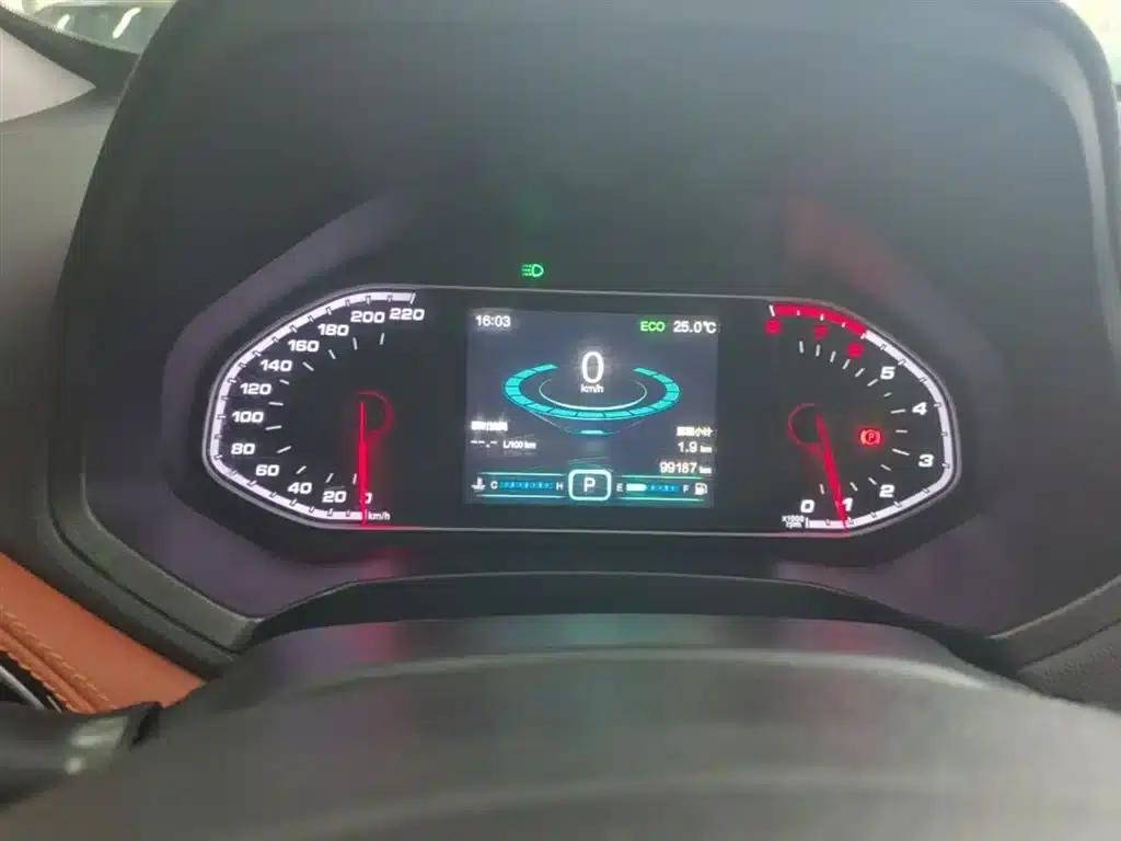 Chery Tiggo 7 2016 2.0L CVT Premium Edition — миниатюра 12
