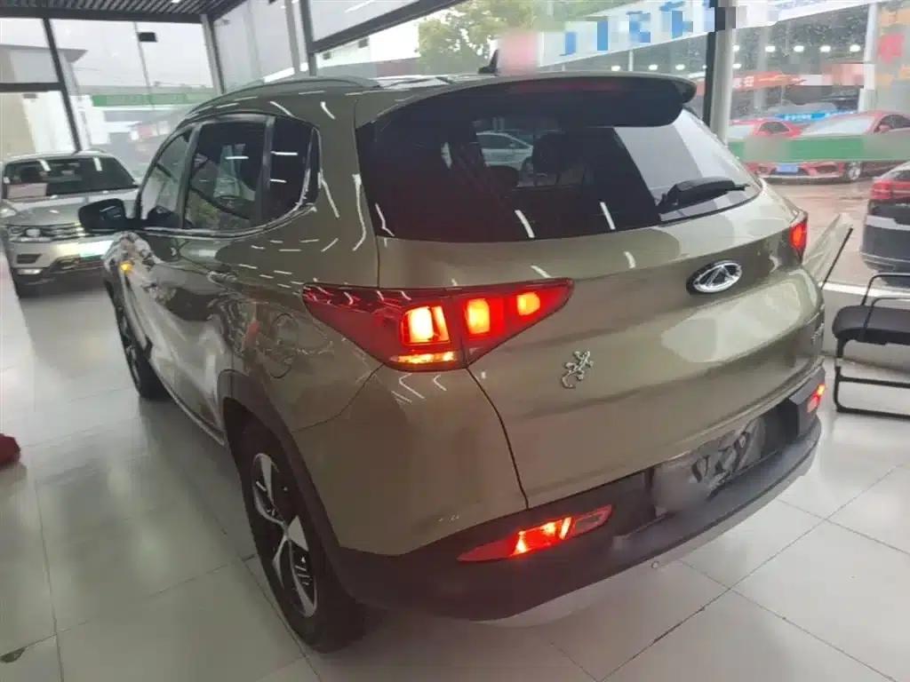 Chery Tiggo 7 2016 2.0L CVT Premium Edition — миниатюра 5