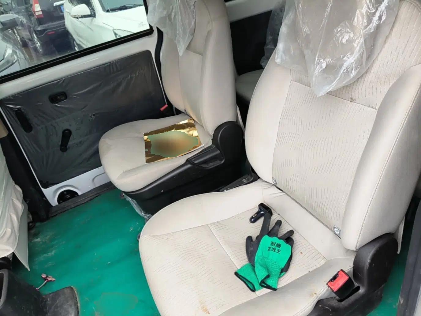 Wuling Hongguang V 2021 1.5L Refreshed Enjoyment Edition LAR — миниатюра 20