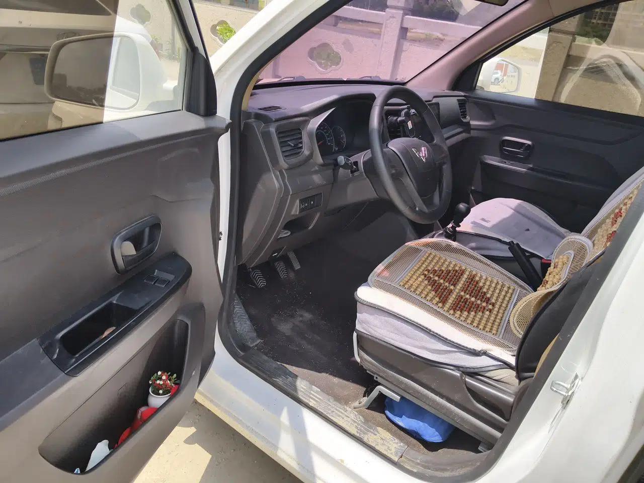 Wuling Hongguang V 2019 1.5L Enjoyment Version China VI LAR — миниатюра 17