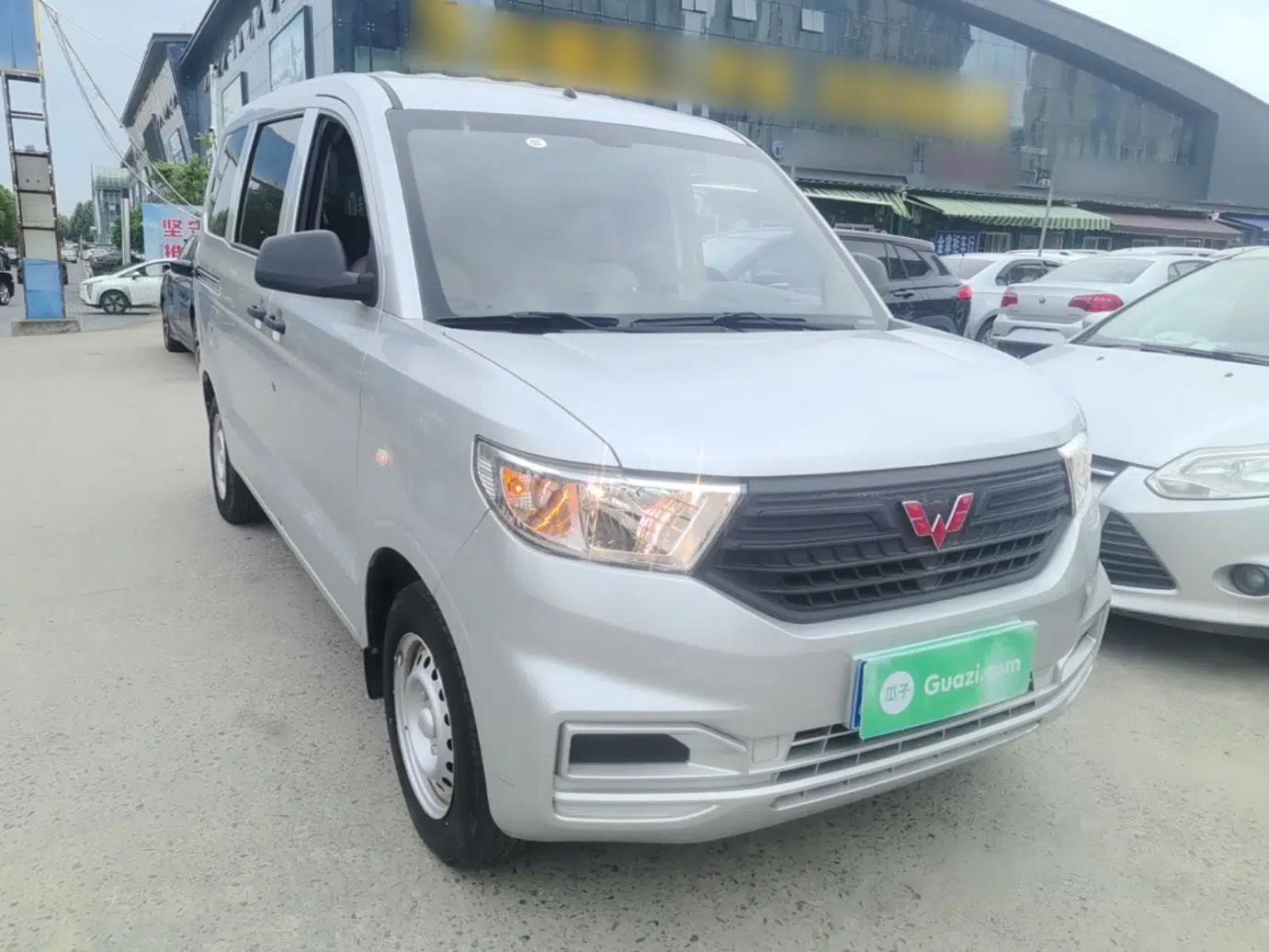 Wuling Hongguang V 2019 1.5L Base Version China VI LAR — миниатюра 3