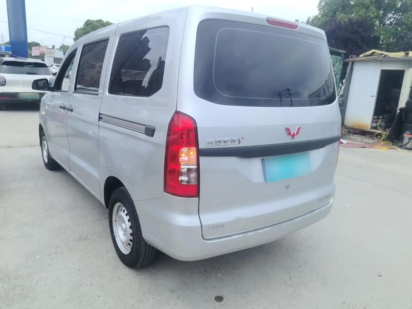 Wuling Hongguang V 2019 1.5L Base Version China VI LAR — миниатюра 4