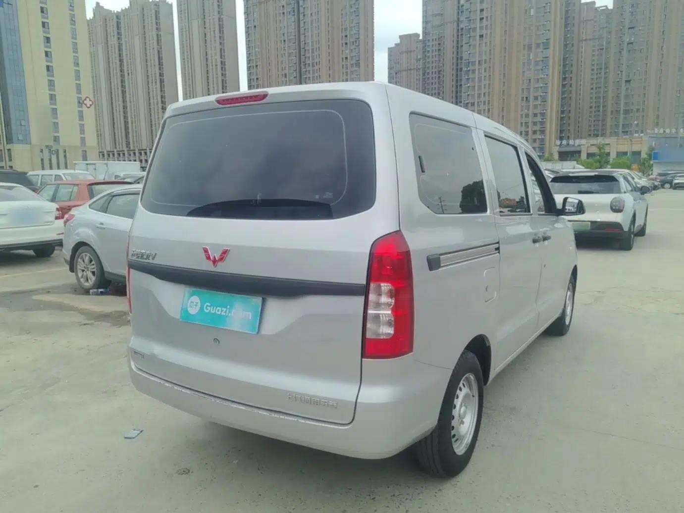 Wuling Hongguang V 2019 1.5L Base Version China VI LAR — миниатюра 6