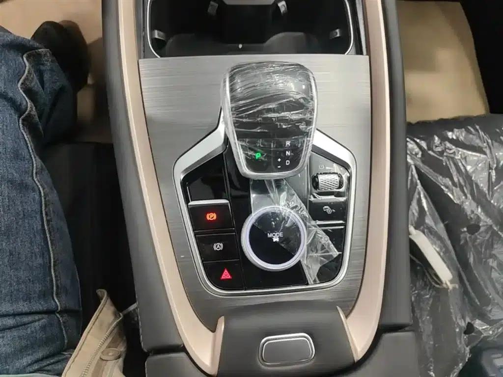 Chery Tiggo 5x 2025 High-Performance Edition 1.5T CVT Comfort Model — миниатюра 14