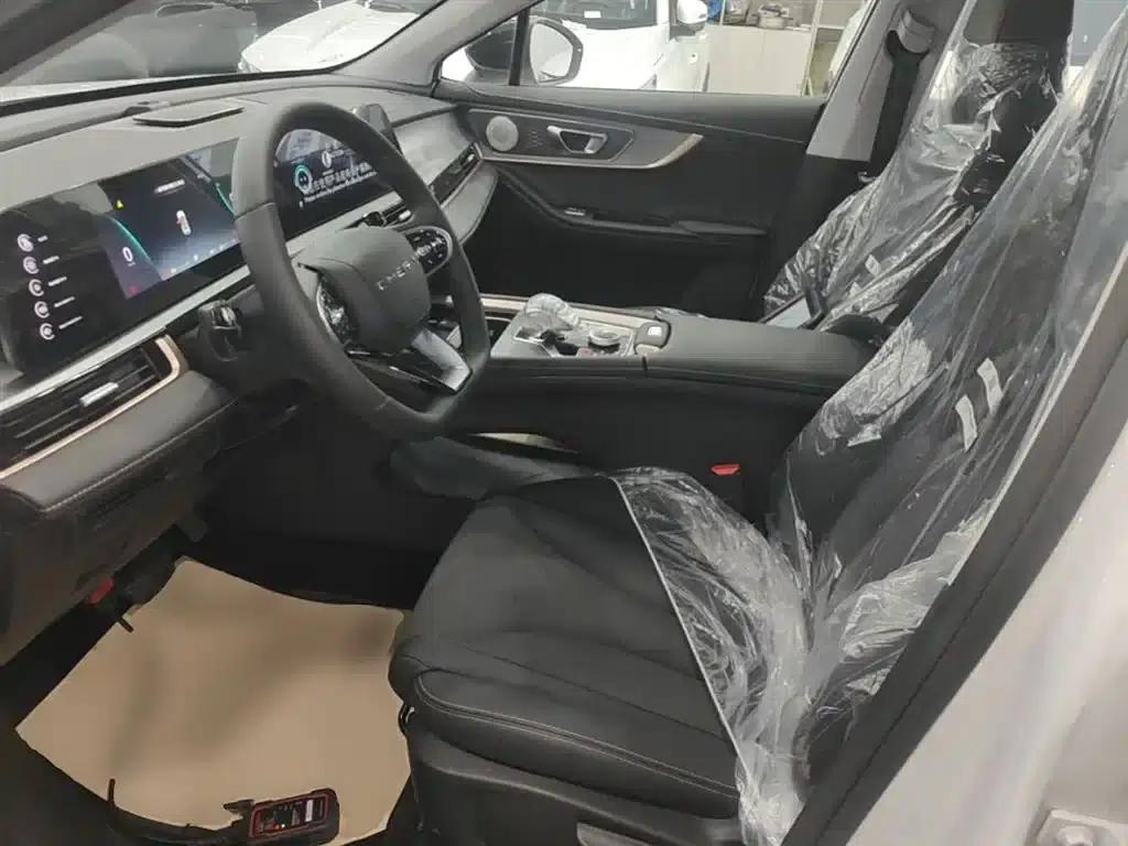 Chery Tiggo 5x 2025 High-Performance Edition 1.5T CVT Comfort Model — миниатюра 15