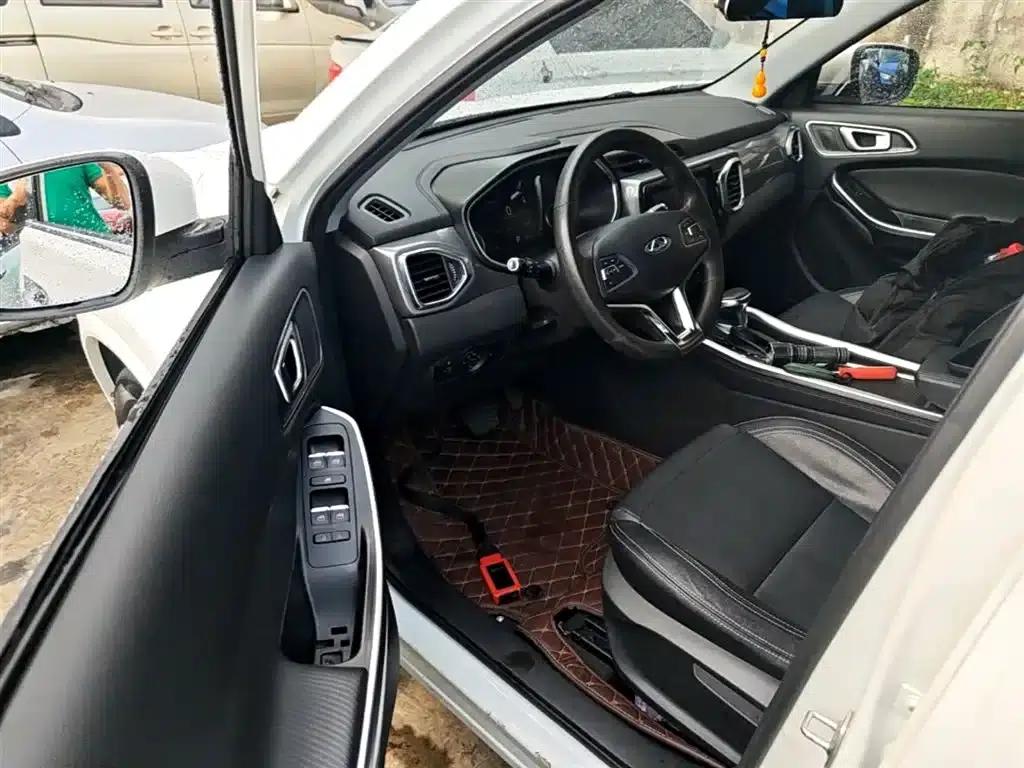 Chery Tiggo 5x 2017 1.5T DCT Fashion Edition — миниатюра 12