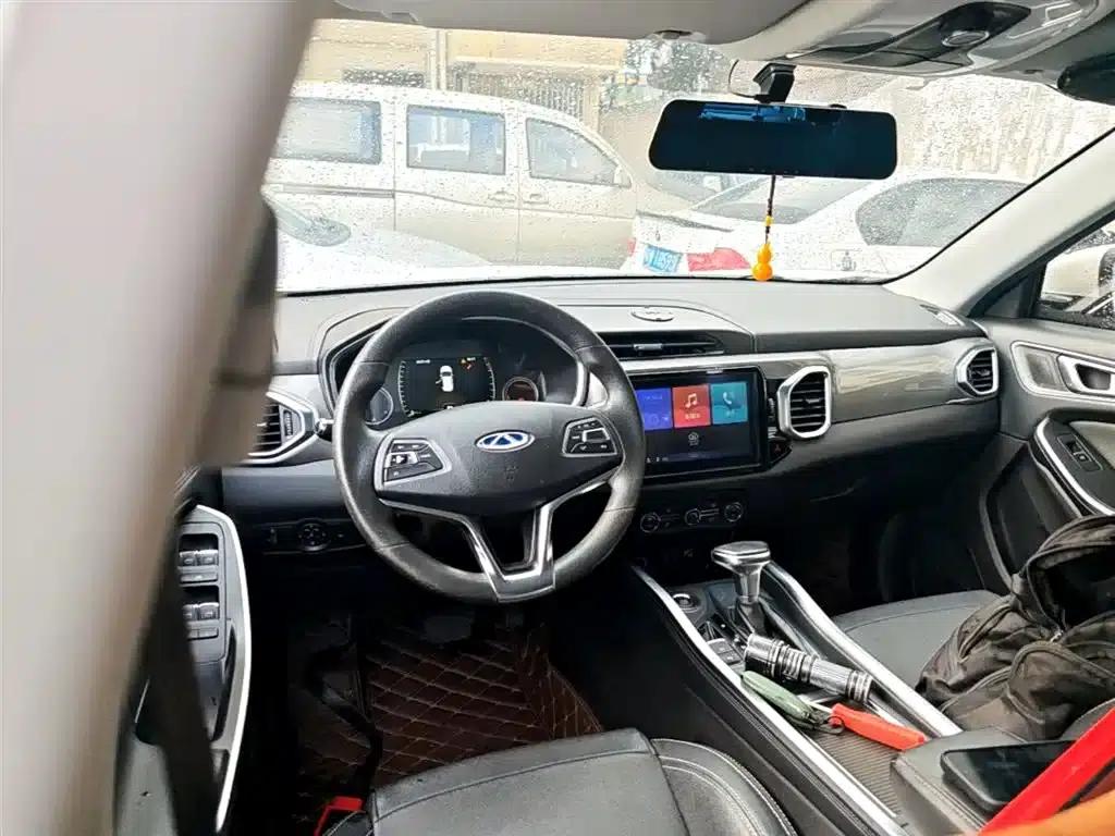 Chery Tiggo 5x 2017 1.5T DCT Fashion Edition — миниатюра 6