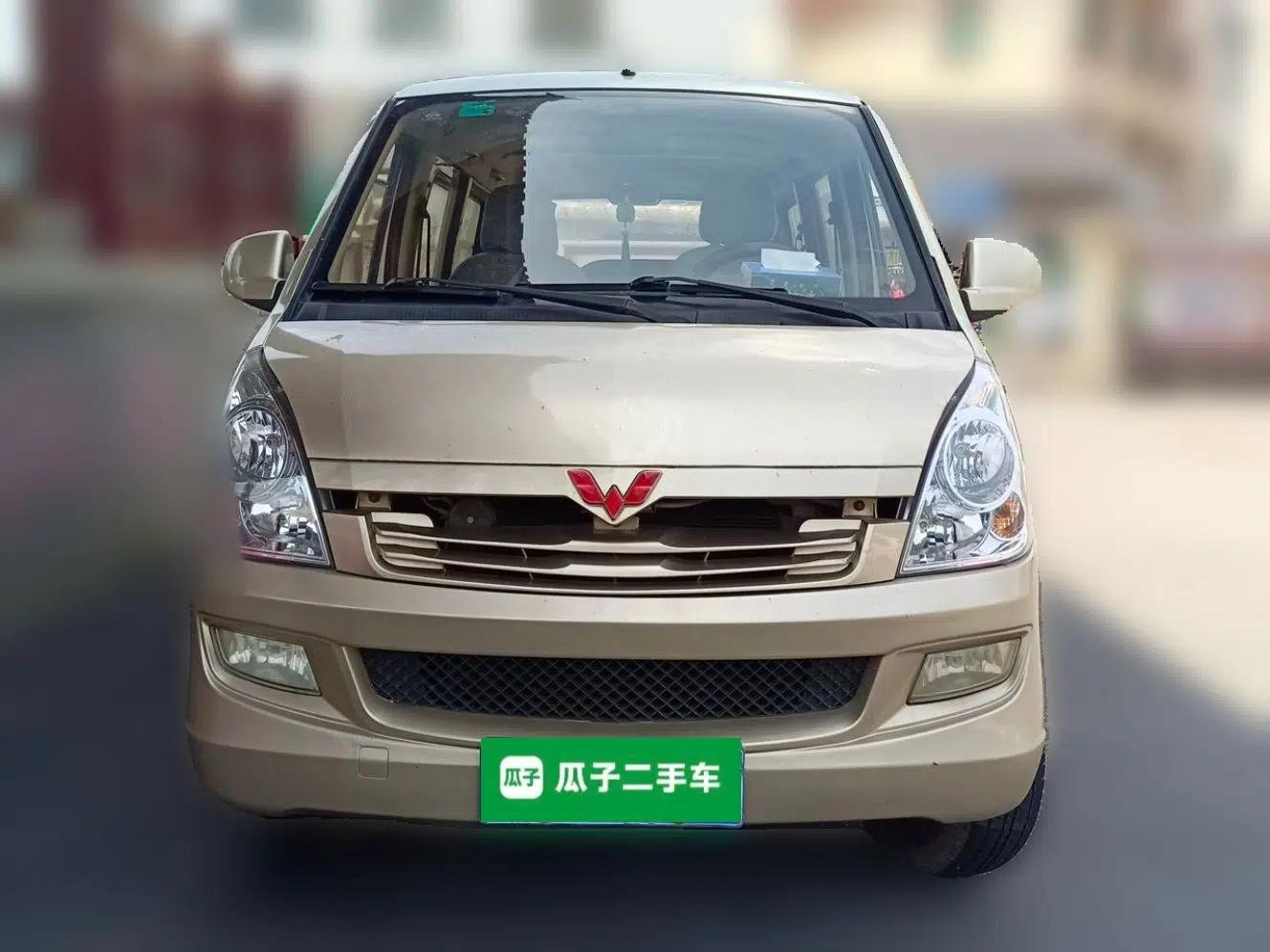 Wuling Rongguang 2014 1.2L S Base Model — миниатюра 2
