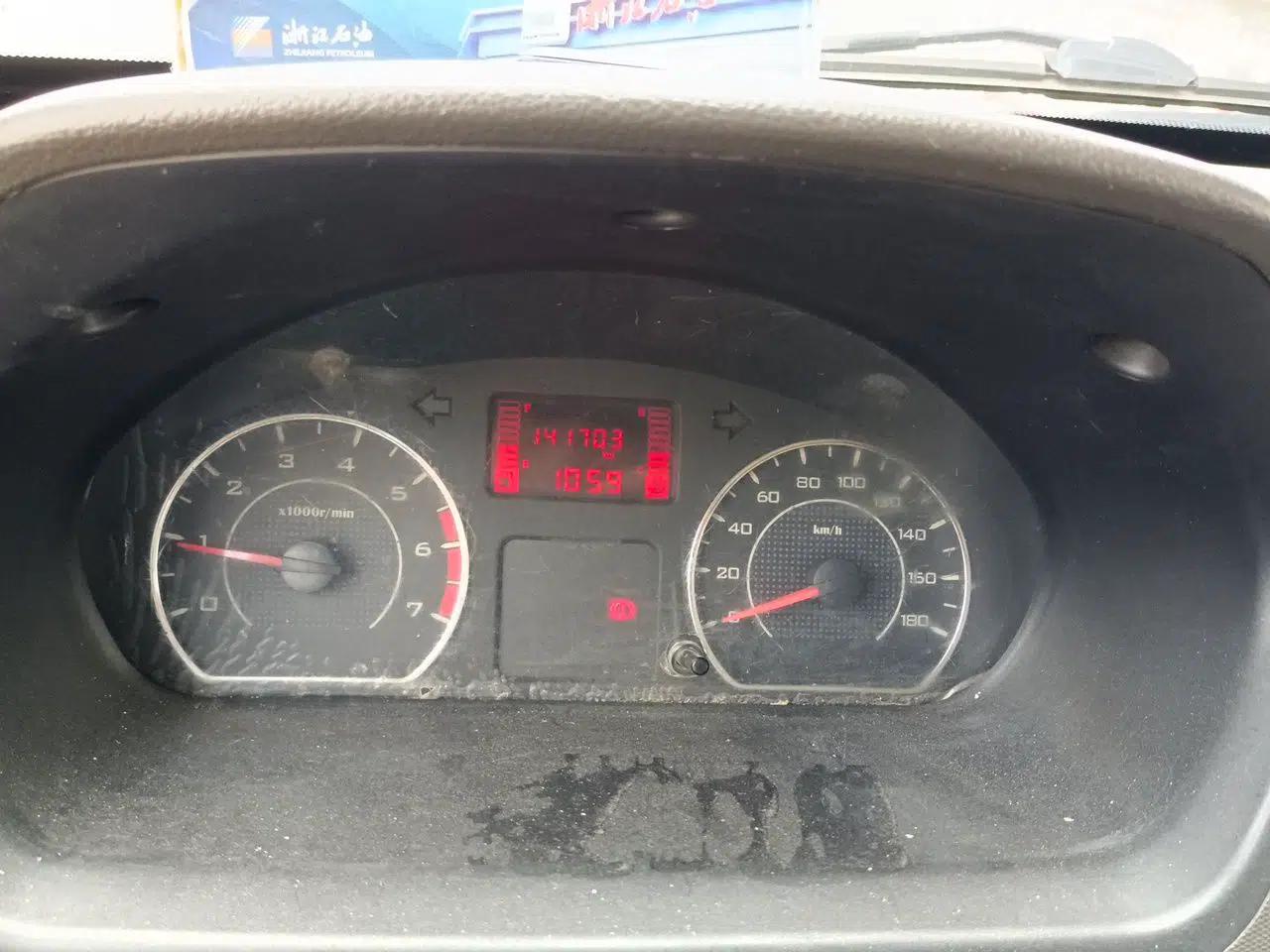 Wuling Rongguang 2014 1.2L S Base Model — миниатюра 12