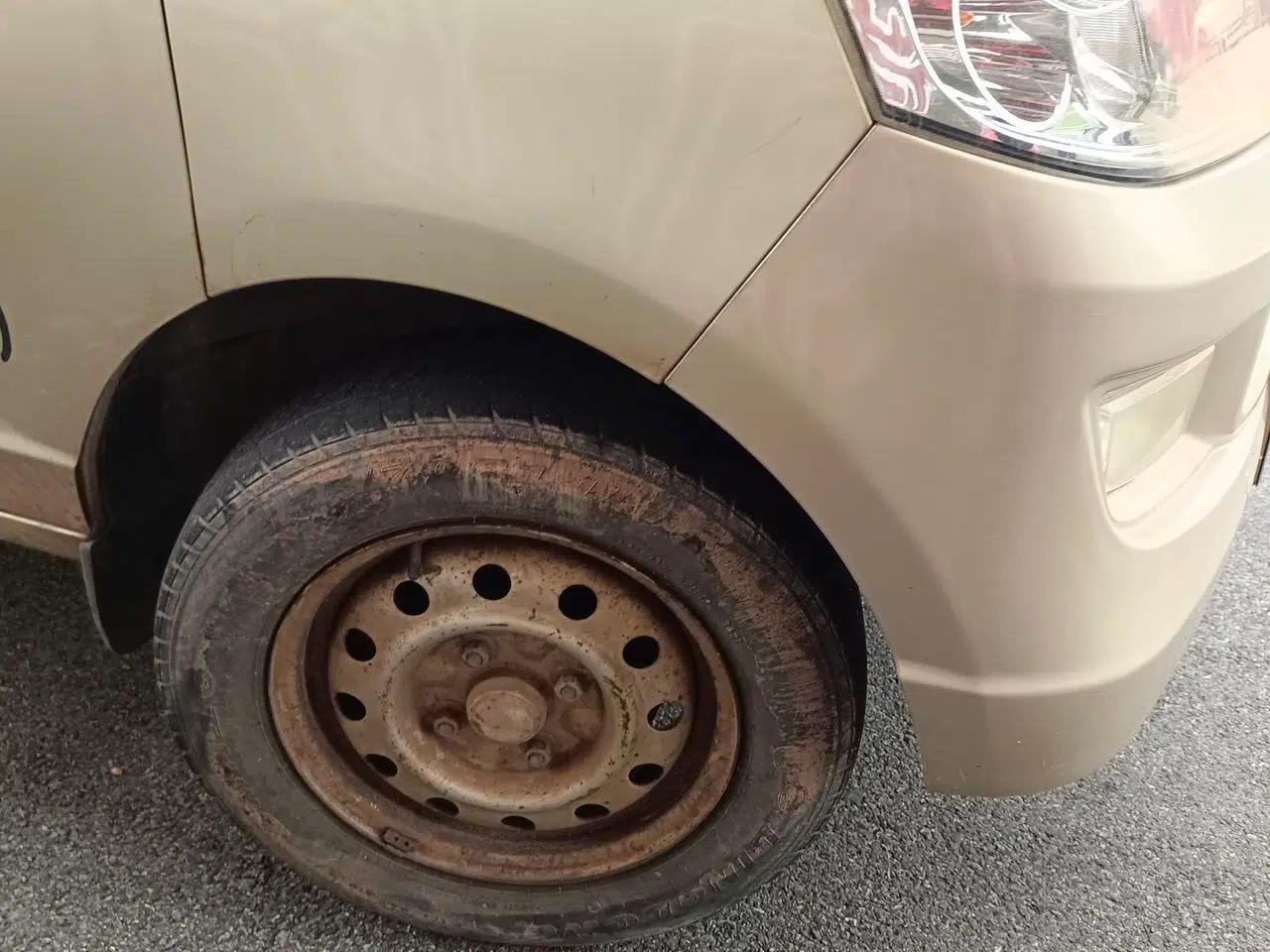 Wuling Rongguang 2014 1.2L S Base Model — миниатюра 8