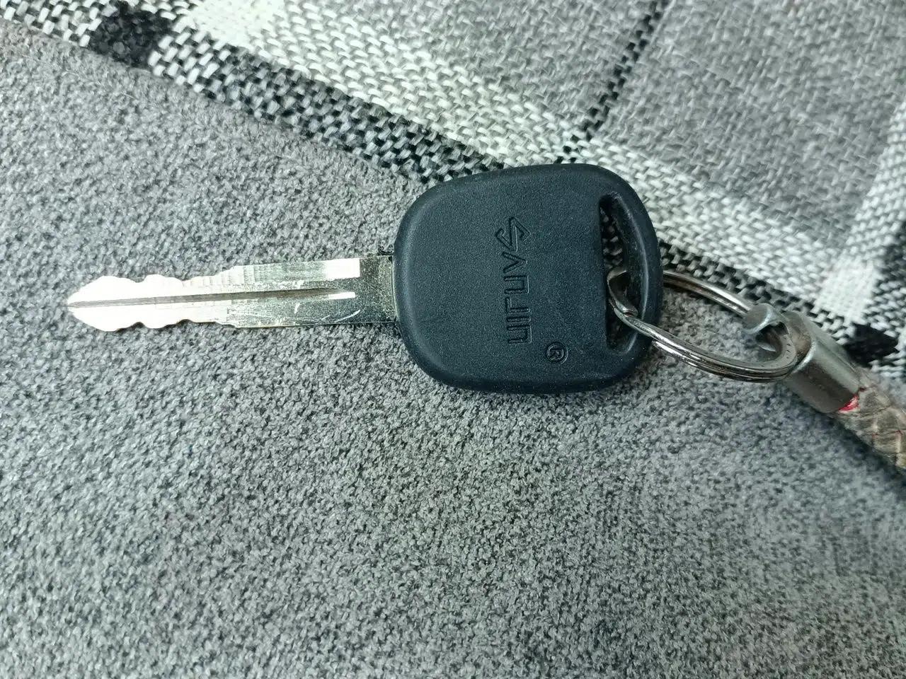 Wuling Rongguang 2014 1.2L S Base Model — миниатюра 9