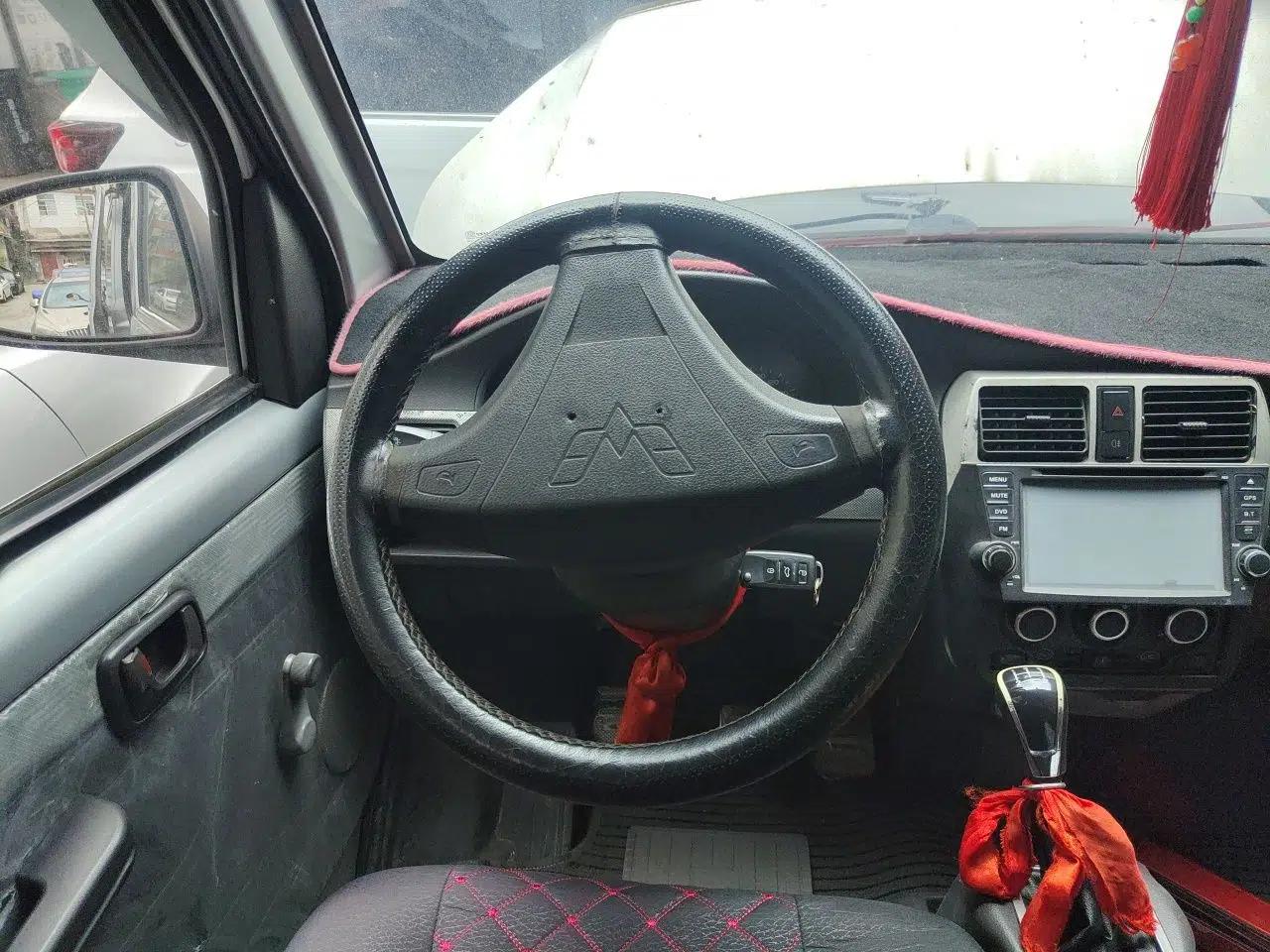 Wuling Rongguang 2011 1.2L Base Version — миниатюра 11