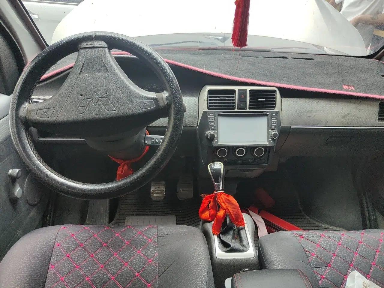 Wuling Rongguang 2011 1.2L Base Version — миниатюра 14