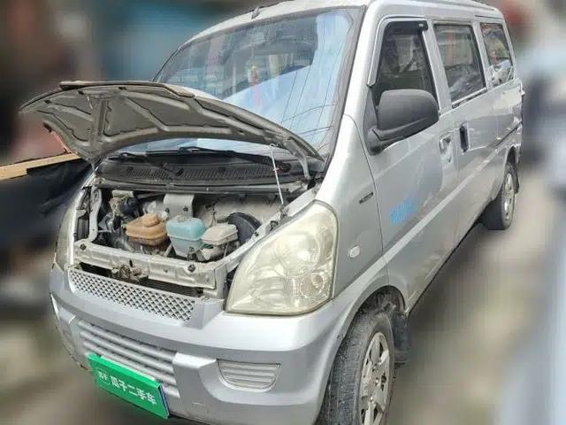Wuling Rongguang 2011 1.2L Base Version