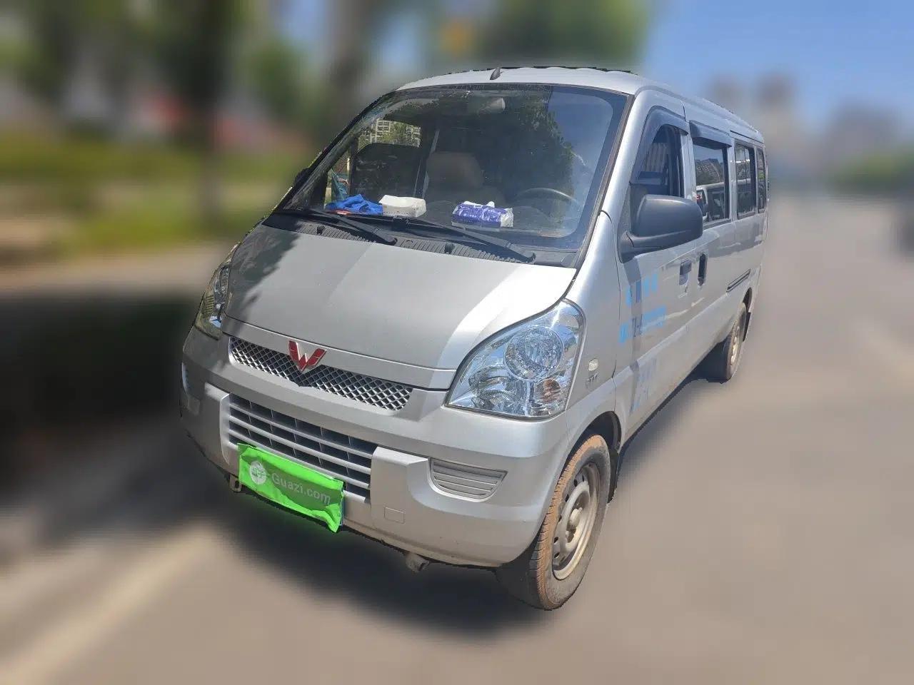 Wuling Rongguang 2012 1.5L Extended Basic Version — миниатюра 1