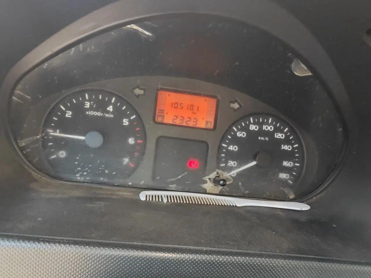Wuling Rongguang 2012 1.5L Extended Basic Version — миниатюра 12