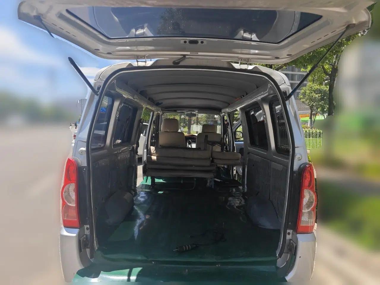 Wuling Rongguang 2012 1.5L Extended Basic Version — миниатюра 20