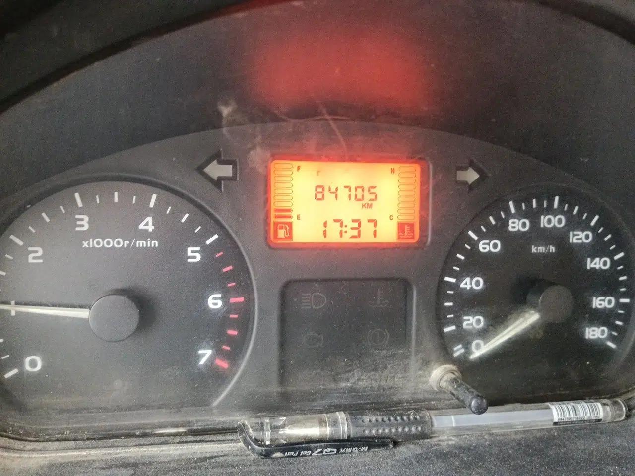 Wuling Rongguang 2011 1.2L Comfort Model — миниатюра 13