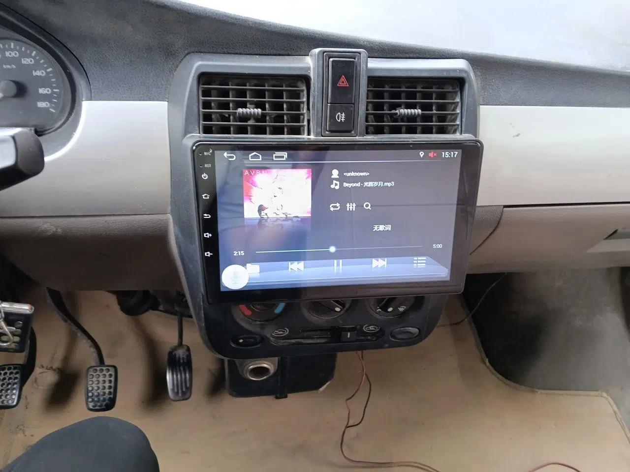Wuling Rongguang 2011 1.2L Comfort Model — миниатюра 14