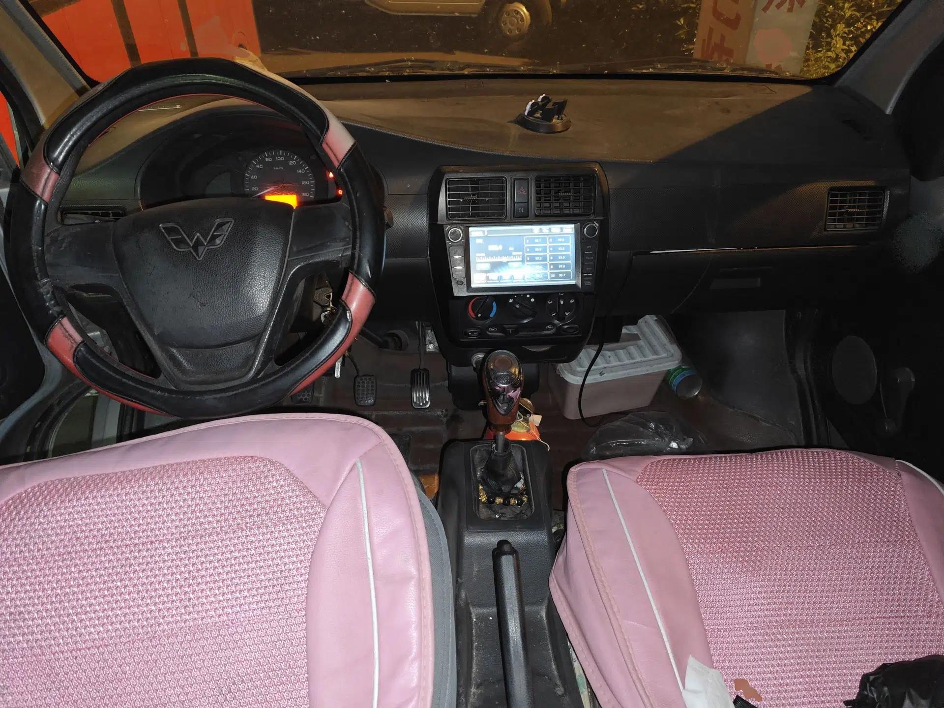Wuling Rongguang 2011 1.2L Base Version — миниатюра 10