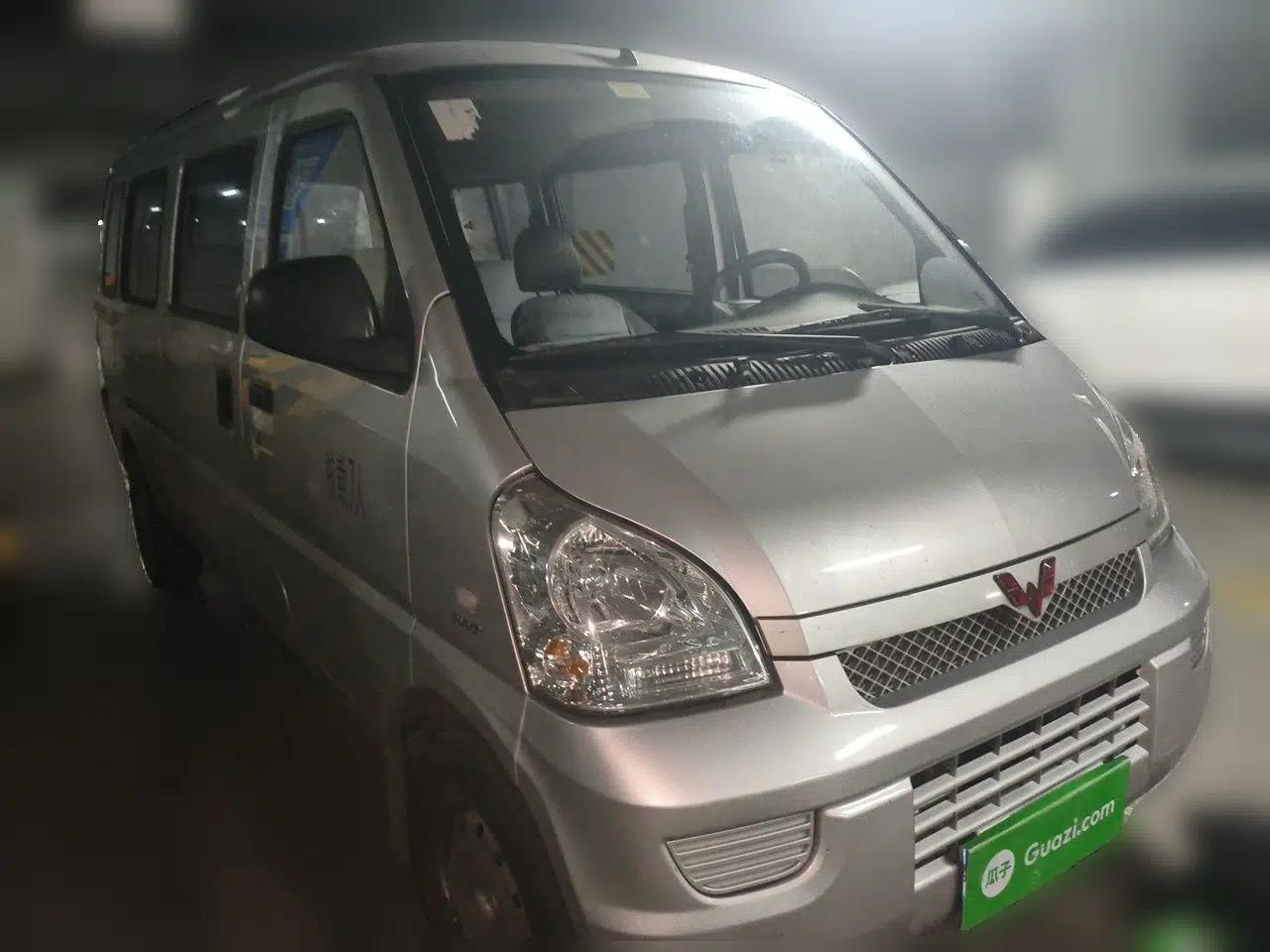 Wuling Rongguang 2019 1.5L Extended Basic Version — миниатюра 3