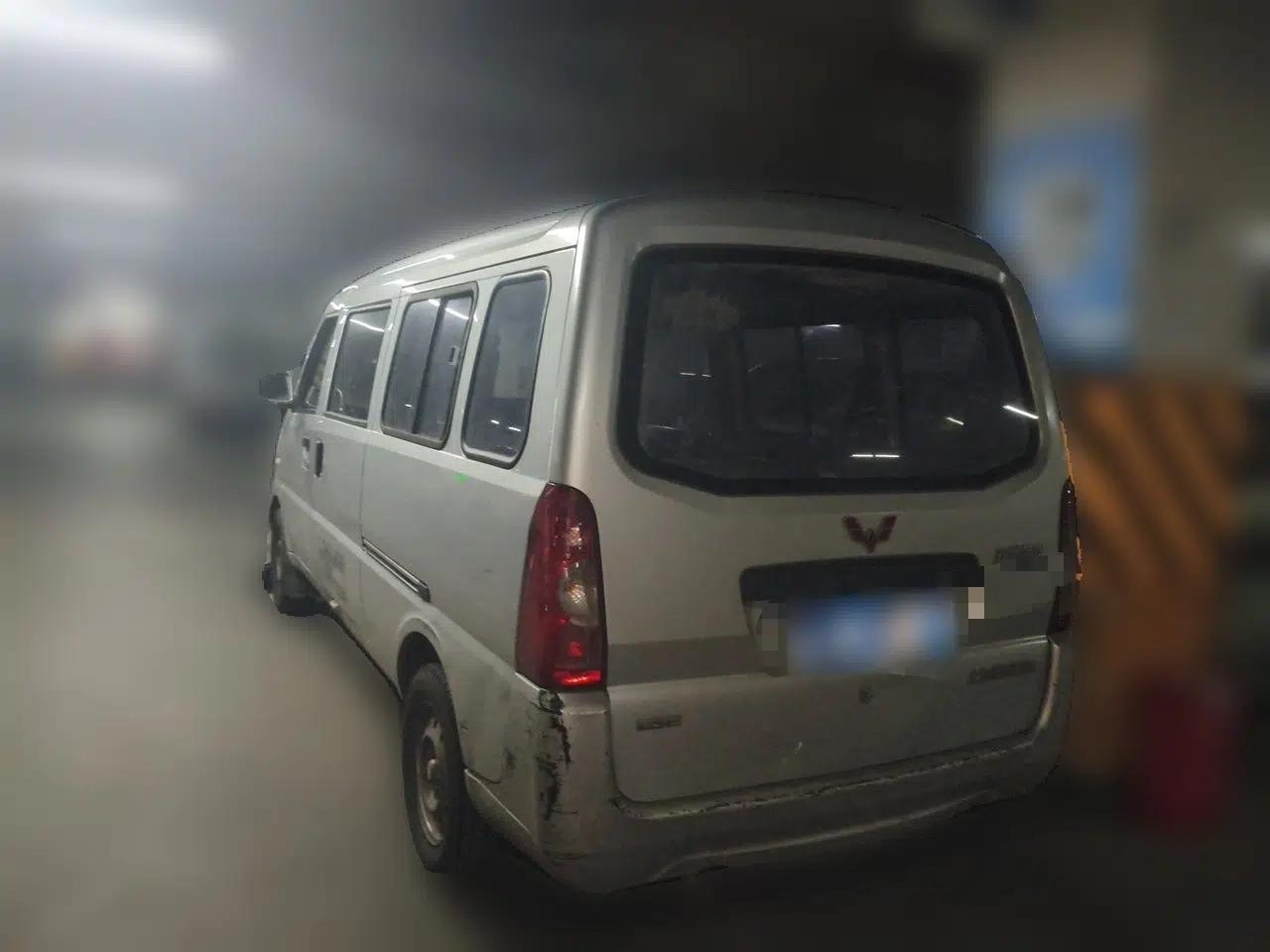 Wuling Rongguang 2019 1.5L Extended Basic Version — миниатюра 4