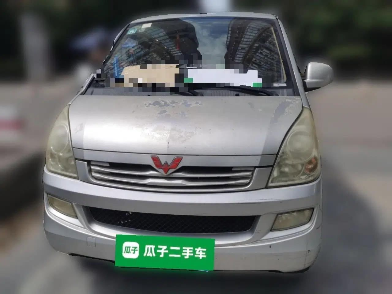 Wuling Rongguang 2014 1.2L S Base Model — миниатюра 2