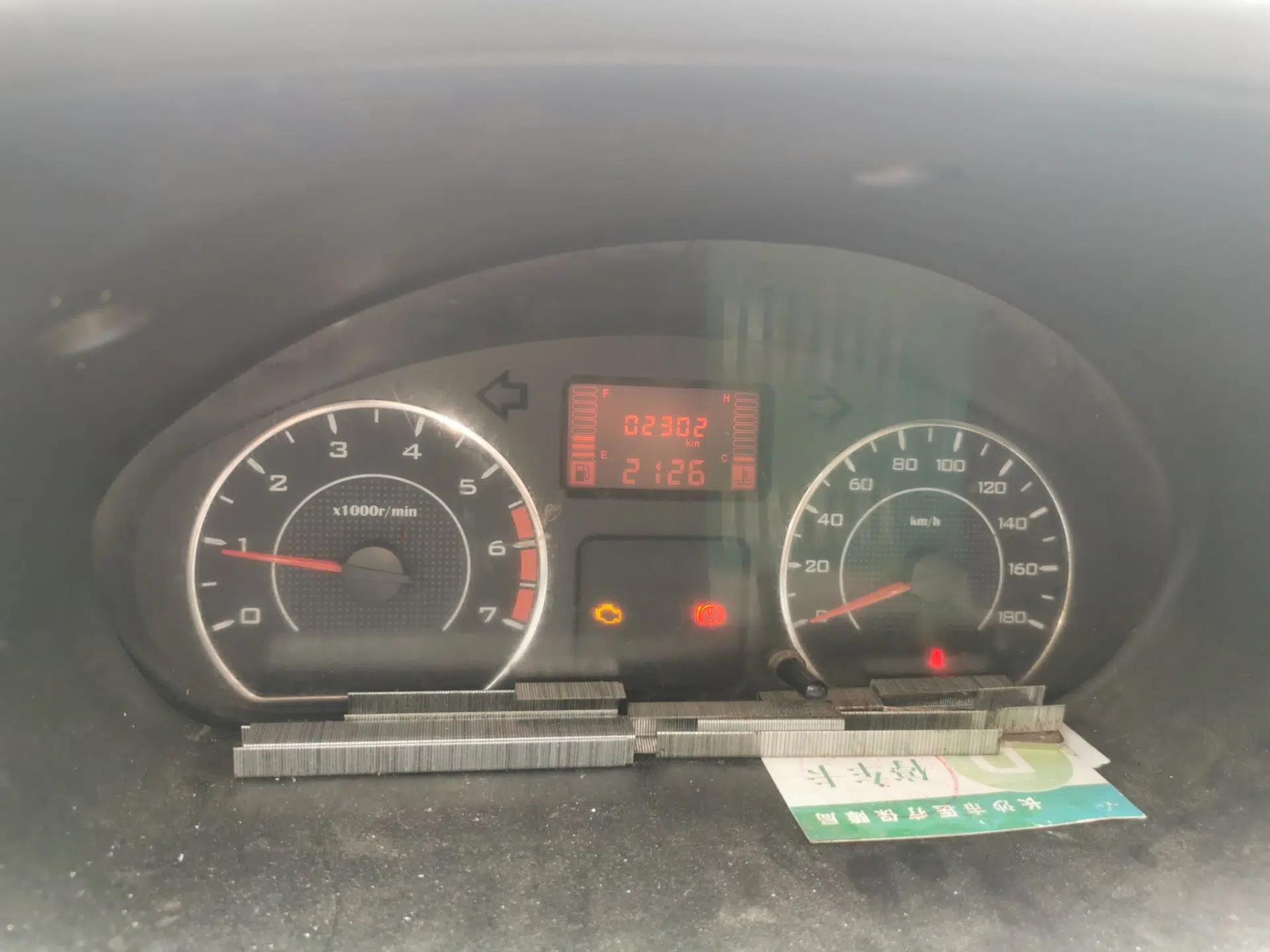 Wuling Rongguang 2014 1.2L S Base Model — миниатюра 13