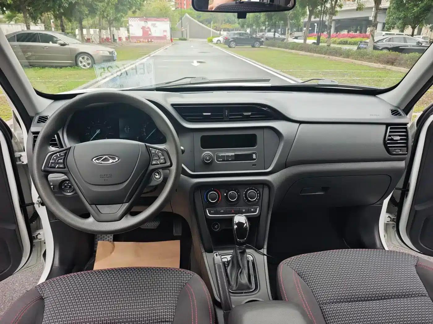 Chery Tiggo 3 2016 1.6L CVT Fashion Edition — миниатюра 11