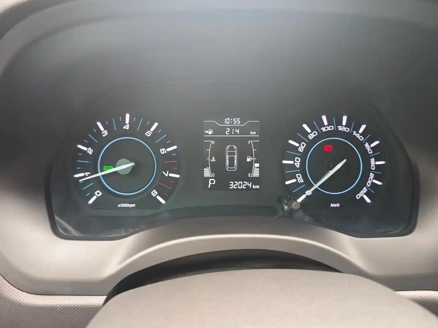 Chery Tiggo 3 2016 1.6L CVT Fashion Edition — миниатюра 20