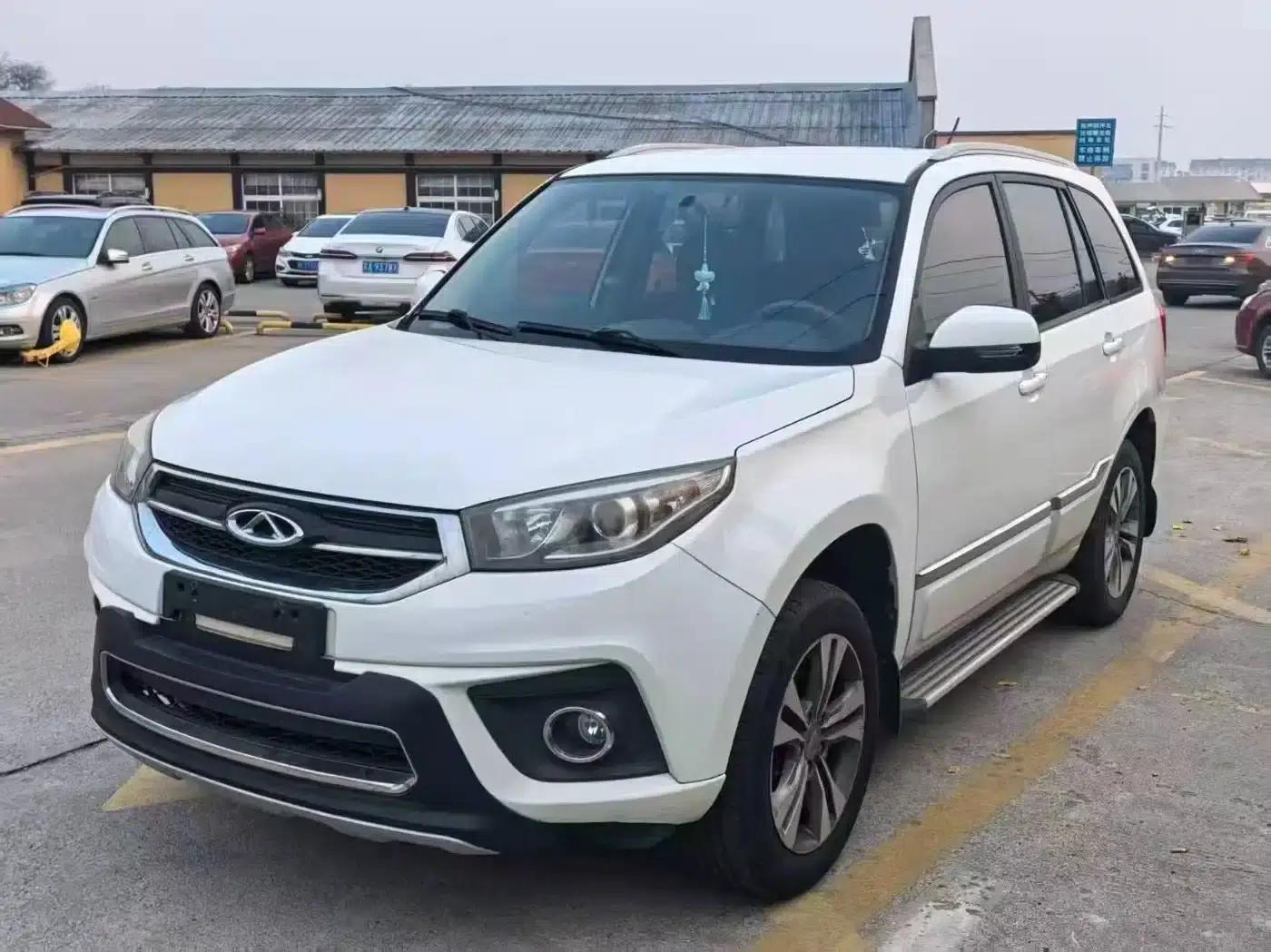 Chery Tiggo 3 2015 1.6L Manual Sport Edition — миниатюра 1