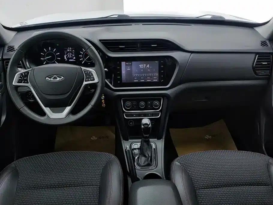 Chery Tiggo 3 2016 1.6L CVT Smart Edition — миниатюра 12